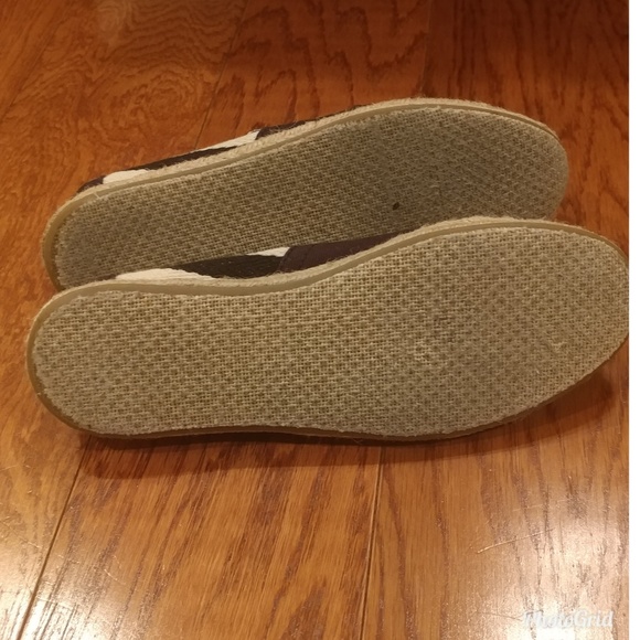 Women's Toms - Picture 5 of 6